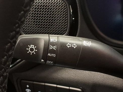 Used 2025 Kia Soul EX FWD image 18