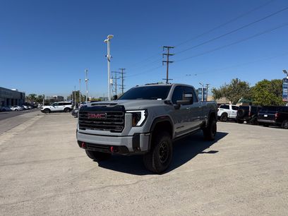 Used 2025 GMC Sierra 2500 AT4 w/ AT4 Premium Plus Package