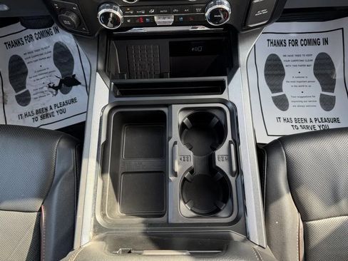 Used 2023 Ford F250 Lariat w/ Sport Appearance Package image 28