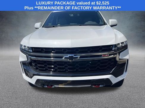 Used 2022 Chevrolet Tahoe Z71 w/ Luxury Package AWD/4WD image 3