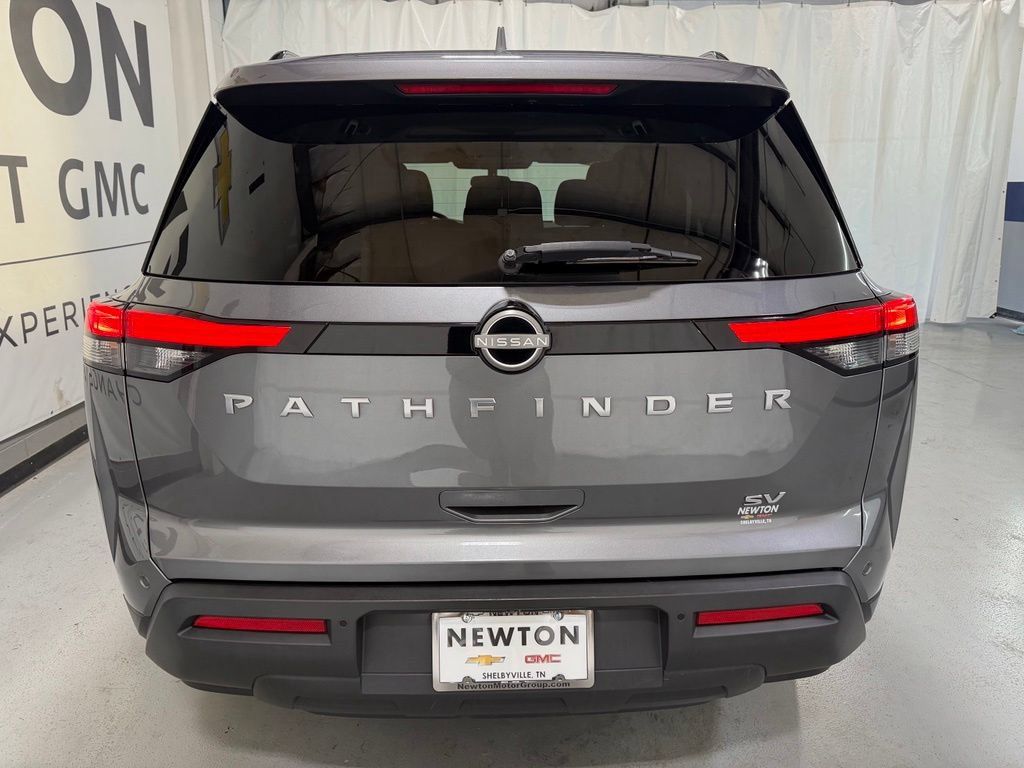 Used 2024 Nissan Pathfinder SV FWD image 31