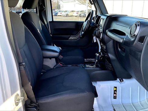 Used 2016 Jeep Wrangler Unlimited Sport w/ Quick Order Package 24S image 8