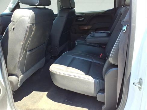 Used 2017 Chevrolet Silverado 1500 High Country AWD/4WD image 13