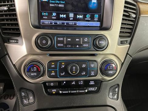 Used 2020 GMC Yukon Denali w/ Open Road Package AWD/4WD image 29