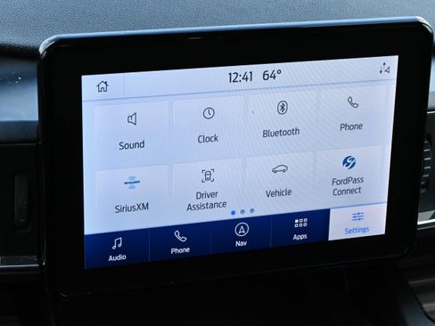 Used 2020 Ford Explorer Limited w/ Class III Trailer Tow Package image 32