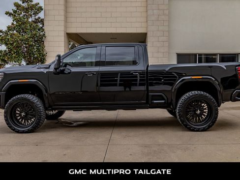 Used 2025 GMC Sierra 2500 Denali Ultimate image 6