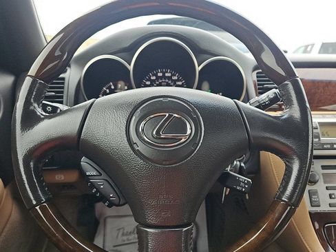 Used 2006 Lexus SC 430 Convertible RWD image 9