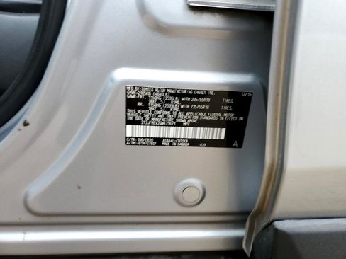 Used 2016 Toyota RAV4 SE image 18