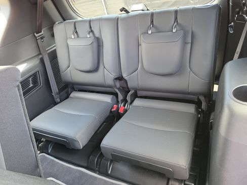 Used 2022 Lexus GX 460 w/ Black Line Special Edition AWD/4WD image 11
