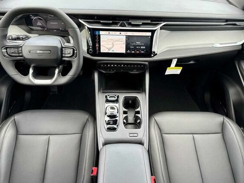 New 2026 Jeep Cherokee Limited AWD/4WD image 10