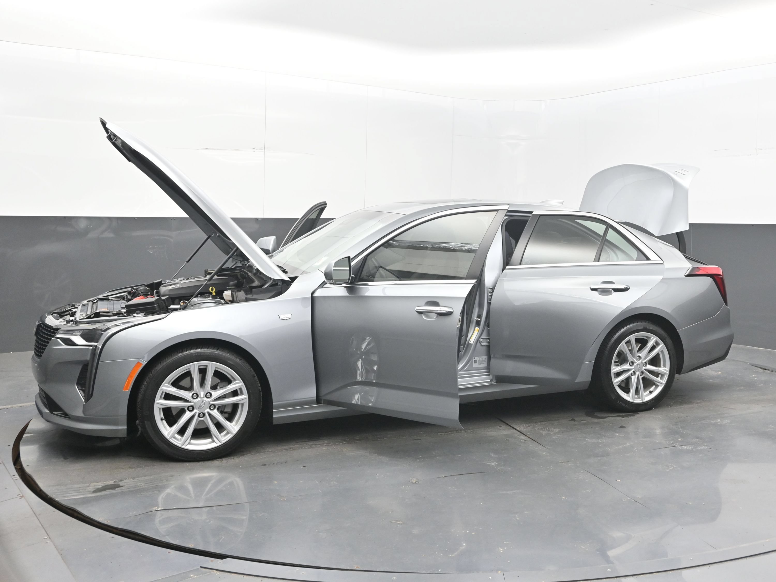 Used 2023 Cadillac CT4 Luxury w/ Sun And Sound Package RWD image 39