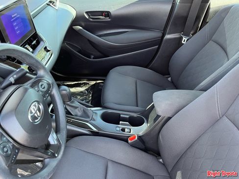 Certified 2025 Toyota Corolla LE FWD image 21