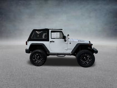 Used 2017 Jeep Wrangler Sport AWD/4WD image 8