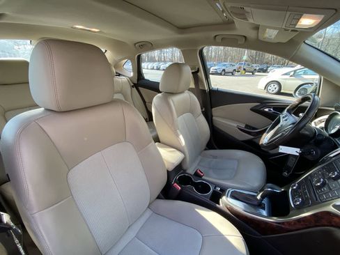 Used 2012 Buick Verano Convenience image 30