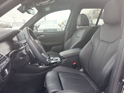 Used 2024 BMW X3 xDrive30i w/ Premium Package image 9