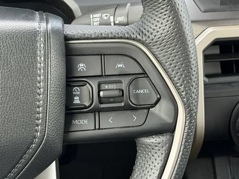 Certified 2025 Toyota Tacoma TRD Sport AWD/4WD image 28