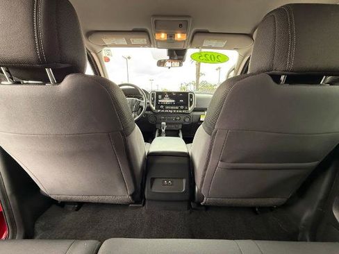 Certified 2025 Nissan Frontier SV RWD image 13