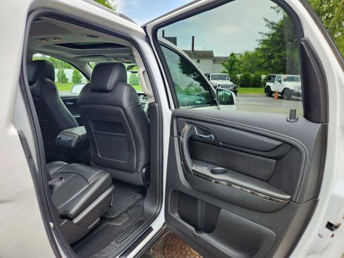 Used 2017 GMC Acadia Limited SLT AWD/4WD image 46