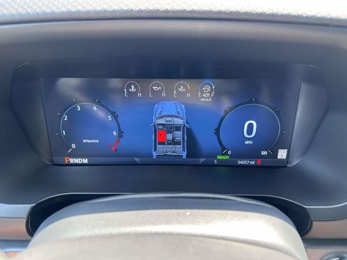 Used 2025 Ford F150 XLT w/ Equipment Group 302A MID AWD/4WD image 18