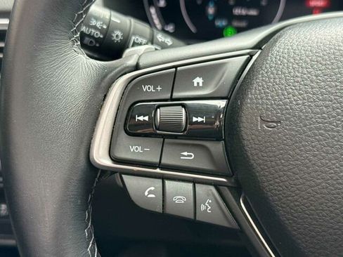 Used 2018 Honda Accord Touring image 29