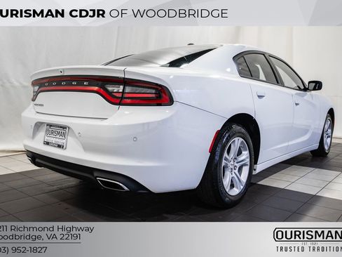 Used 2022 Dodge Charger SXT image 5
