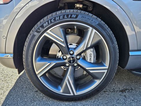 Used 2025 Genesis GV80 3.5T Prestige image 11