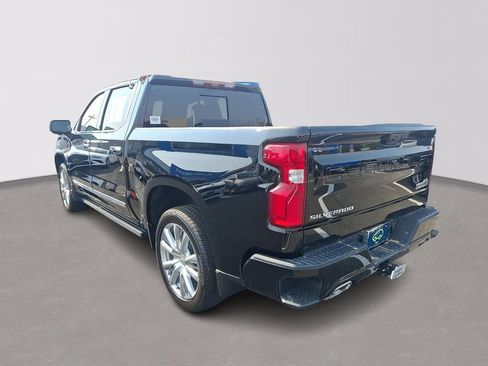 Certified 2024 Chevrolet Silverado 1500 High Country AWD/4WD image 4