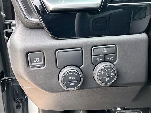 New 2026 Chevrolet Silverado 1500 RST w/ LPO, Dark Essentials Package image 17