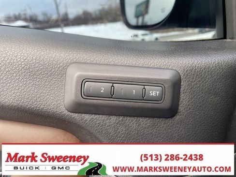 Used 2017 Nissan Titan Platinum Reserve image 12