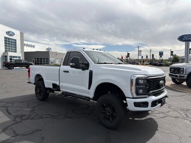 Used 2024 Ford F250 XL w/ STX Appearance Package AWD/4WD image 2