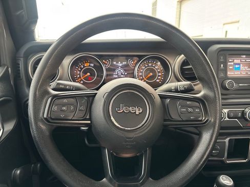 Used 2020 Jeep Wrangler Unlimited Sport image 13