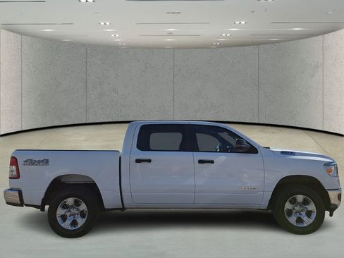 Used 2024 RAM 1500 Big Horn image 4