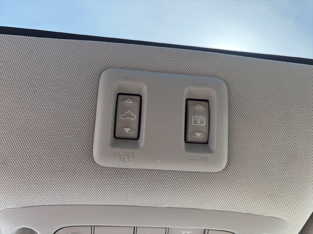 Used 2024 Nissan Murano Platinum w/ Cargo Package AWD/4WD image 39