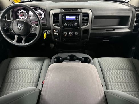 Used 2014 RAM 1500 Express AWD/4WD image 3
