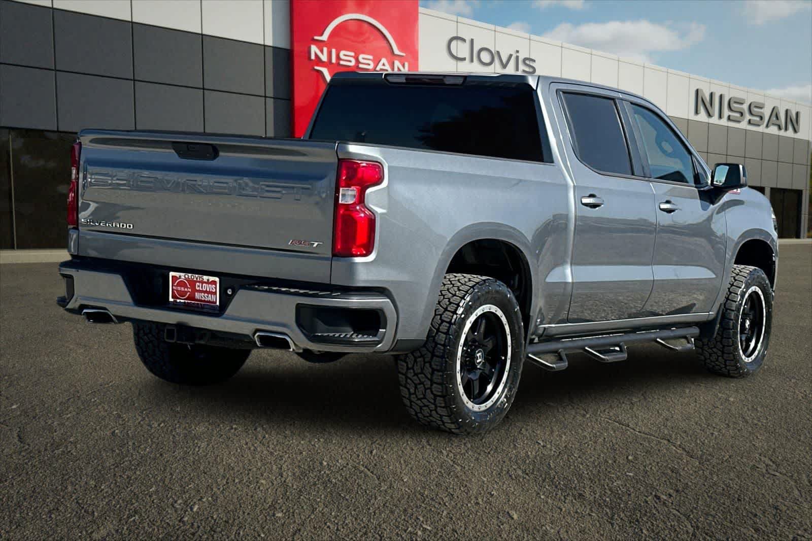 Used 2019 Chevrolet Silverado 1500 RST w/ All-Star Edition AWD/4WD image 3