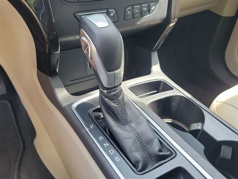 Used 2019 Ford Escape Titanium image 71