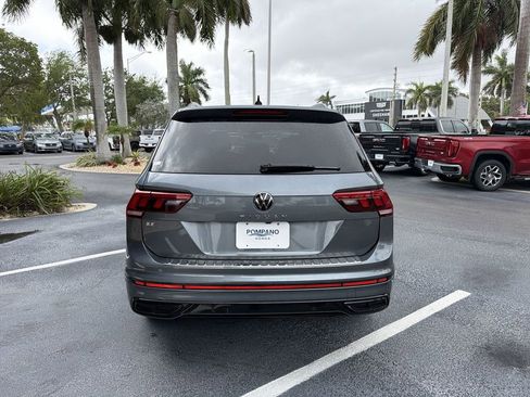 Used 2023 Volkswagen Tiguan SE R-Line FWD image 7