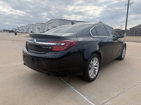 Used 2015 Buick Regal Premium w/ Experience Buick Package image 5