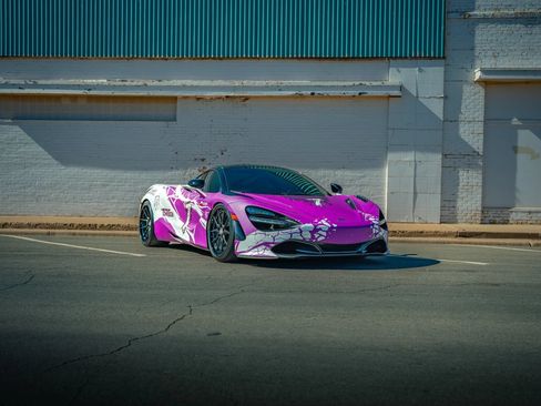 Used 2018 McLaren 720S RWD image 29