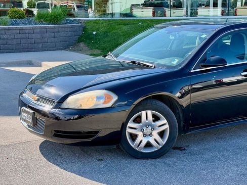 Used 2012 Chevrolet Impala LT w/ LT Sunroof Package FWD image 2