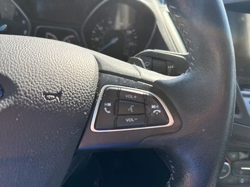 Used 2017 Ford Escape Titanium AWD/4WD image 26