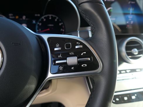 Used 2022 Mercedes-Benz GLC 300 4MATIC Coupe image 21