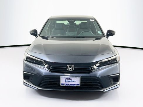 Used 2023 Honda Civic Sport image 2