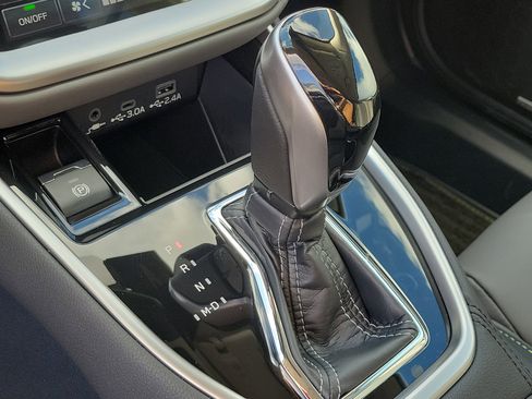 Certified 2025 Subaru Outback Onyx Edition image 28