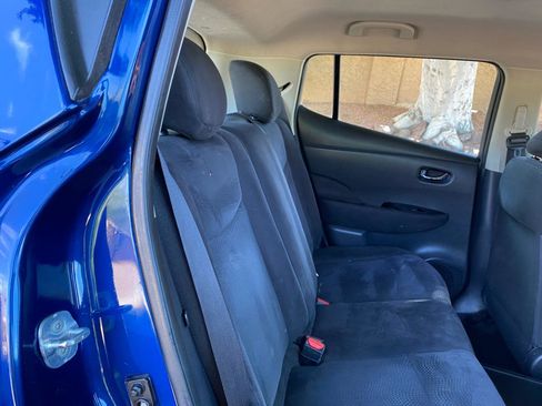 Used 2016 Nissan Leaf SV FWD image 45