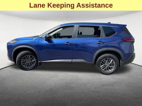 Used 2022 Nissan Rogue S image 6