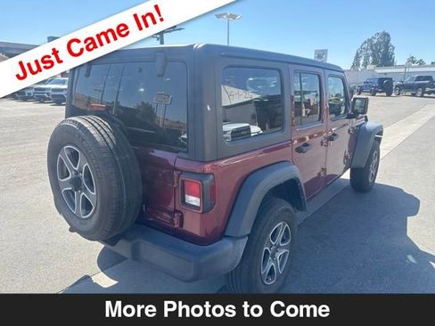Used 2022 Jeep Wrangler Unlimited Sport AWD/4WD image 6