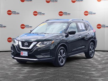 Used 2020 Nissan Rogue SV w/ Premium Package
