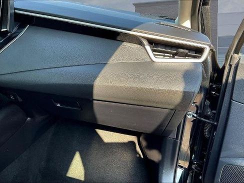 Used 2024 Toyota Corolla LE FWD image 26