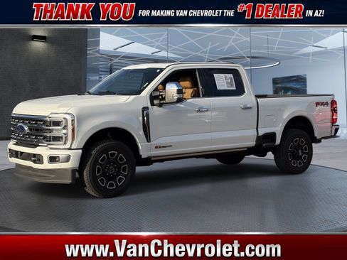Used 2024 Ford F250 Platinum AWD/4WD image 1